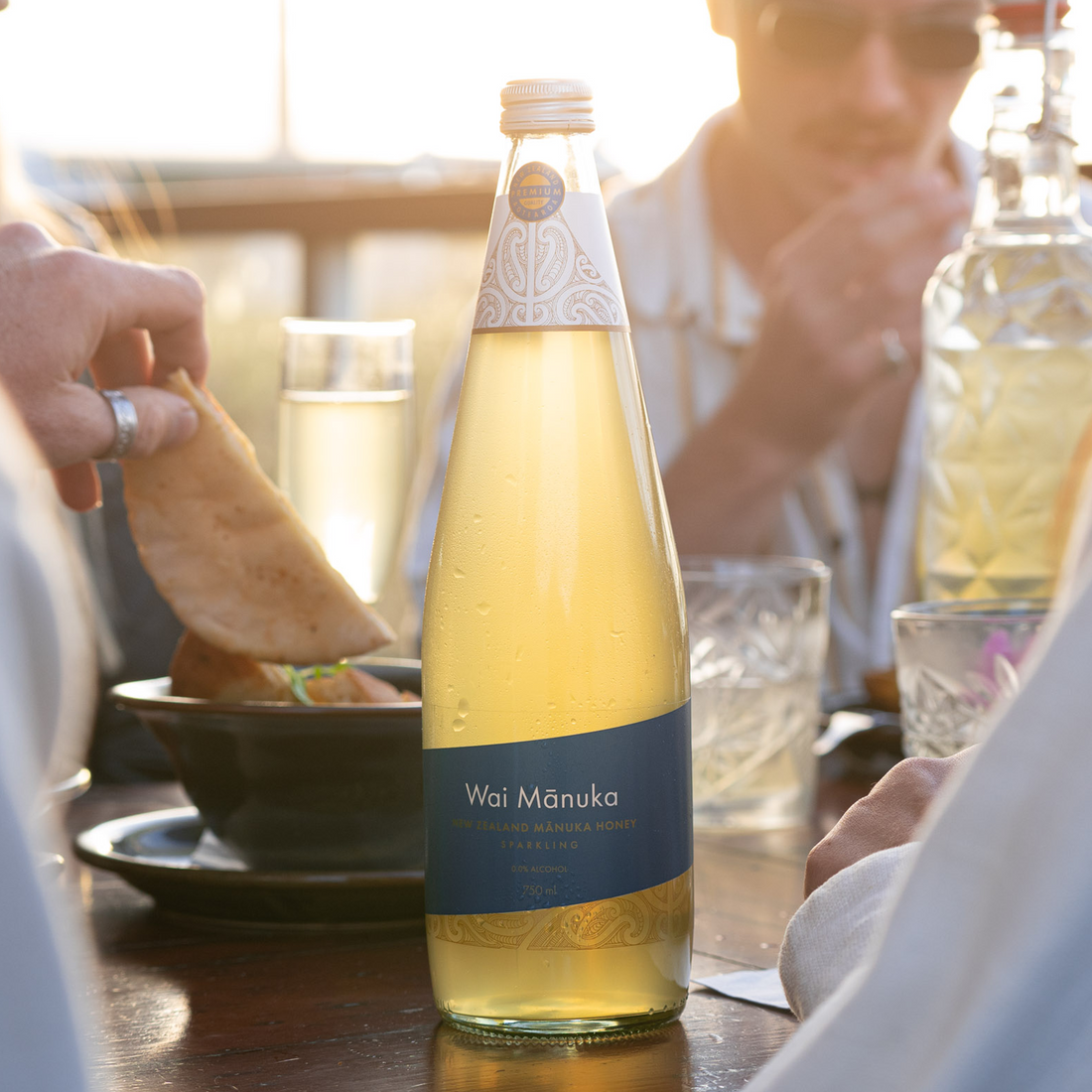 Wai Mānuka Mānuka Honey Sparkling 750ml - Wai Mānuka